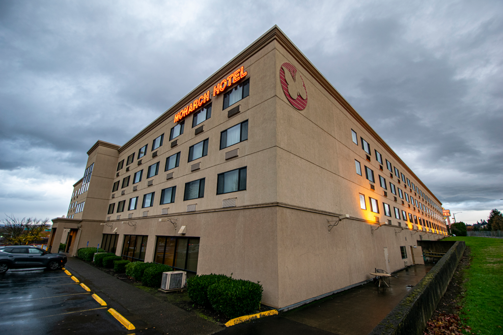Monarch Hotel IV